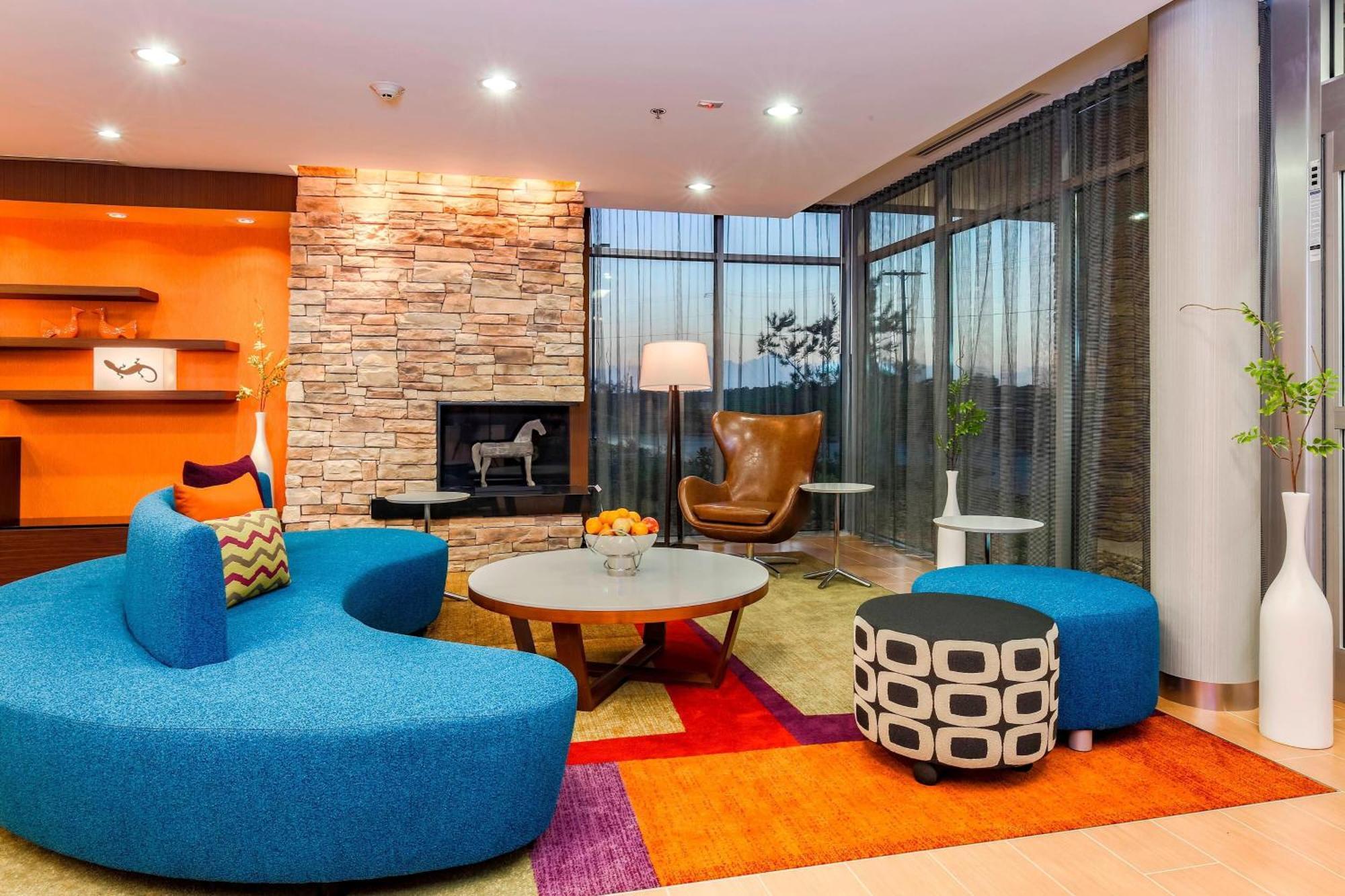 Fairfield & By Marriott Hotel 3*