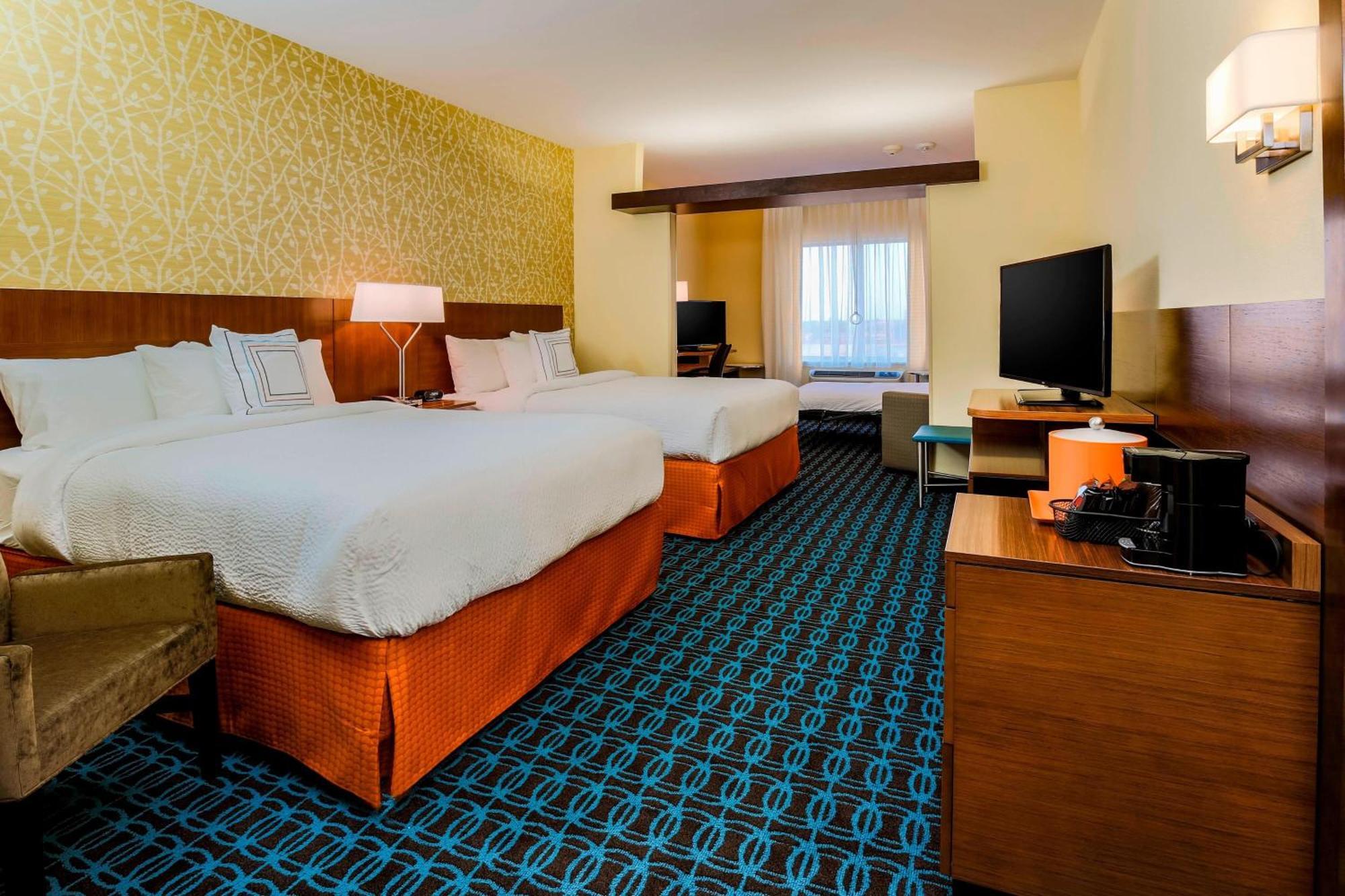 Fairfield & By Marriott 3* Snyder