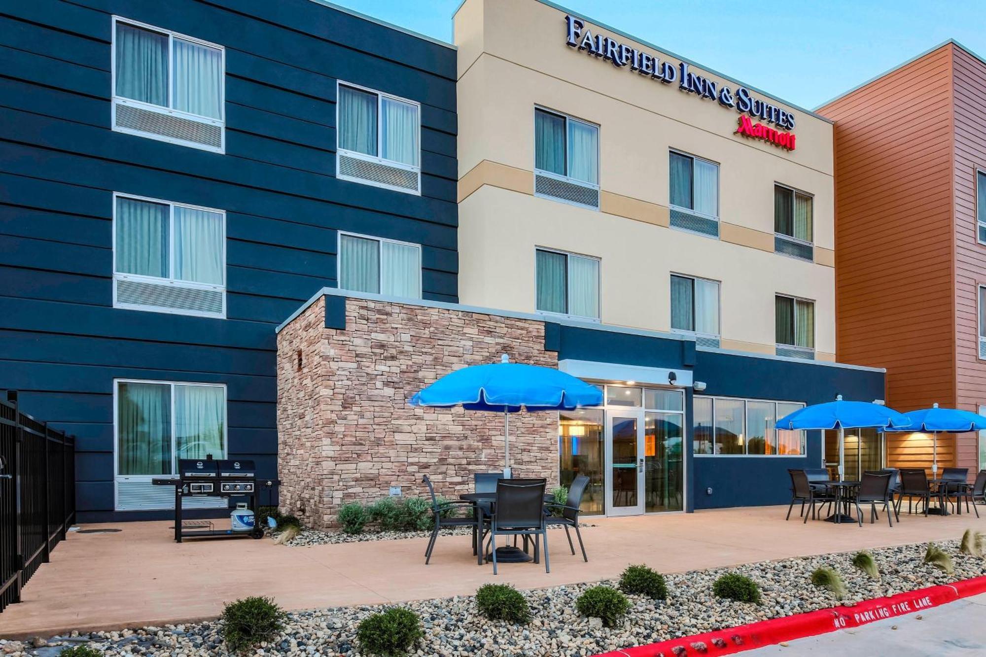Fairfield & By Marriott Hotel 3*